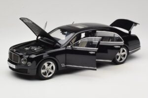 Bentley Mulsanne Speed Onyx Black Kyosho 1:18 08910NX Fém – 2. kép a 8-ből