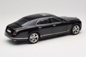 Bentley Mulsanne Speed Onyx Black Kyosho 1:18 08910NX Fém – 3. kép a 8-ből