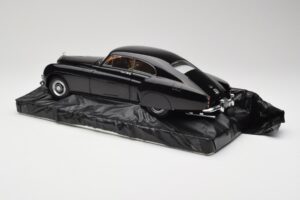 Bentley R-Type Continental Black Metallic Minichamps 1:18 100139420 Fém – 7. kép a 8-ből
