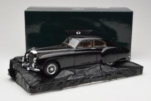 Bentley R-Type Continental Black Metallic Minichamps 1:18 100139420 Fém – 8. kép a 8-ből