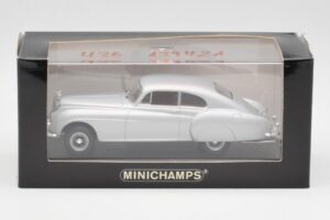 Bentley R-Type Continental Ezüst Minichamps 1:43 436139421 Fém – 4. kép a 4-ből