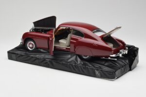 Bentley R-Type Continental Tudor Piros Minichamps 1:18 100139421 Fém – 5. kép a 8-ből