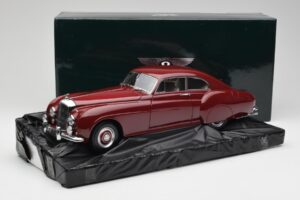 Bentley R-Type Continental Tudor Piros Minichamps 1:18 100139421 Fém – 8. kép a 8-ből