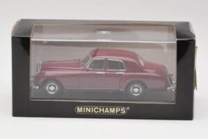 Bentley S1 Continental Flying Spur Bordó Minichamps 1:43 436139550 Fém – 4. kép a 4-ből
