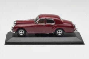 Bentley S1 Continental Flying Spur Bordó Minichamps 1:43 436139550 Fém