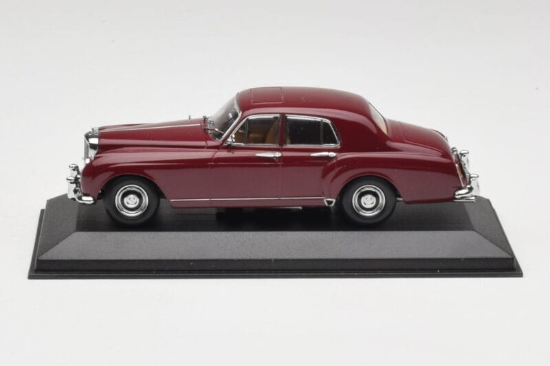 Bentley S1 Continental Flying Spur Bordó Minichamps 1:43 436139550 Fém