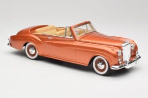 Bentley Type S2 Mulliner Kabrió Tudor Narancssárga Metál Solido 1:18 8007 Fém – 6. kép a 8-ből