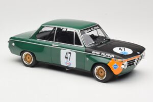 BMW 1600-2 BMW Alpina #47 P. Meyer Internationales ADAC Eifelrennen Nurburgring 1971 Minichamps 1:18 155712647 Fém – 4. kép a 6-ből