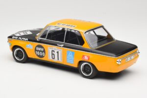 BMW 1600-2 BMW Alpina #61 R. Herzog / N. Lauda DNF 6 Hours Nurburgring 1970 Minichamps 1:18 155702661 Fém – 5. kép a 6-ből