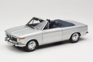 BMW 1600 Kabrió Ezüst Minichamps 1:18 80430145819 Fém