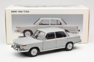 BMW 1800 TiSA Bernina Szürke AUTOart 1:18 70621 Fém – 8. kép a 8-ből