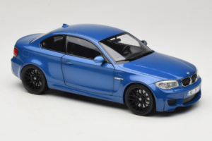 BMW 1M Coupe E82 Blue Metallic Minichamps 1:18 110020025 Fém – 6. kép a 8-ből