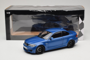 BMW 1M Coupe E82 Blue Metallic Minichamps 1:18 110020025 Fém – 8. kép a 8-ből