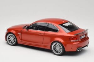 BMW 1M Coupe E82 Sakhir Orange Metallic Minichamps 1:18 110020020 Fém – 7. kép a 8-ből