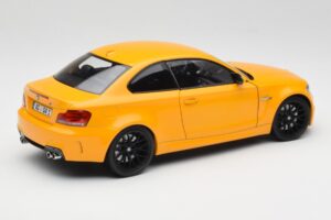 BMW 1M Coupe E82 Sárga Minichamps 1:18 110020026 Fém – 3. kép a 8-ből