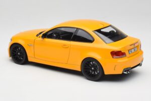 BMW 1M Coupe E82 Sárga Minichamps 1:18 110020026 Fém – 7. kép a 8-ből