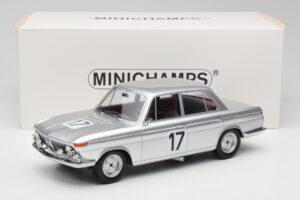 BMW 2000 Ti #17 J. Ickx / H. Hahne 24 Hours of Spa 1966 Winners Minichamps 1:18 107662517 Gyanta – 6. kép a 6-ből