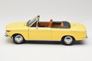 BMW 2002 Kabrió Élénkzöld Minichamps 1:18 80430145820 Fém – 4. kép a 8-ből