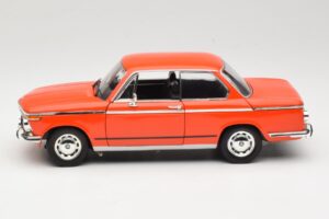 BMW 2002 E10 ti Narancssárga Anson 1:18 30386 Fém – 4. kép a 8-ből
