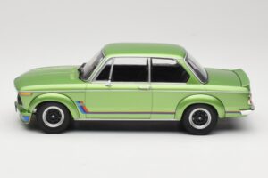 BMW 2002 Turbo Green Metallic Minichamps 1:18 155026206 Fém – 3. kép a 6-ből