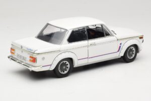 BMW 2002 Turbo E10 Fehér Anson 1:18 30393 Fém – 3. kép a 8-ből