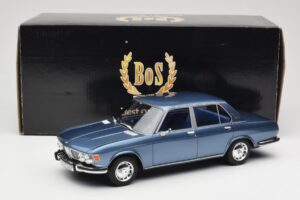 BMW 2500 E3 Blue Metallic BoS Models 1:18 BOS030 Gyanta – 6. kép a 6-ből