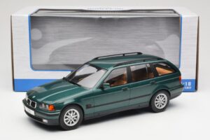 BMW 3 Series E36 Touring Green Metallic MCG 1:18 MCG18366 Fém – 6. kép a 6-ből