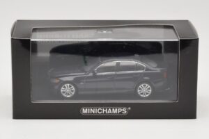 BMW 3 Series E90 Dark Blue Metallic Minichamps 1:43 80420392151-R Fém – 5. kép a 5-ből