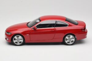 BMW 3 Series E92 Piros Kyosho 1:18 80430407219 Fém – 4. kép a 8-ből