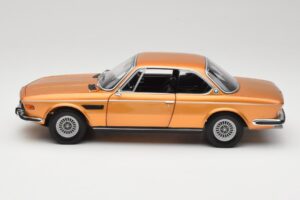 BMW 3.0 CSi E9 Gold Metallic Minichamps 1:18 180029027 Fém – 4. kép a 8-ből