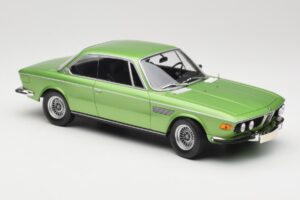 BMW 3.0 CSi E9 Green Metallic Minichamps 1:18 155028034 Fém – 4. kép a 6-ből
