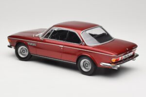BMW 3.0 CSi E9 Red Metallic Minichamps 1:18 155028031 Fém – 5. kép a 6-ből