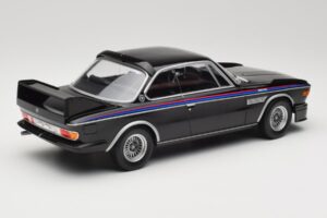 BMW 3.0 CSL E9 Fekete Minichamps 1:18 155028134 Fém – 2. kép a 6-ből