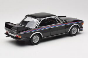 BMW 3.0 CSL E9 Fekete Minichamps 1:18 180029025 Fém – 3. kép a 8-ből