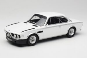 BMW 3.0 CSL E9 Chamonix White Otto 1:18 OT1145 Gyanta