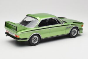 BMW 3.0 CSL E9 Green Metallic Minichamps 1:18 155028132 Fém – 2. kép a 6-ből