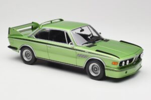 BMW 3.0 CSL E9 Green Metallic Minichamps 1:18 155028132 Fém – 4. kép a 6-ből