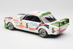 BMW 3.0 CSL E9 #5 Assoc Interim J-C. Chavan / A. Detrin Winners 24 Hours of Spa 1976 Minichamps 1:18 155762505 Fém – 5. kép a 6-ből