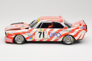 BMW 3.0 CSL E9 #71 Luigi Racing P. Xhenceval / J. Dieudonné 24 Hours of Le Mans 1977 Minichamps 1:18 155772571 Fém – 3. kép a 6-ből