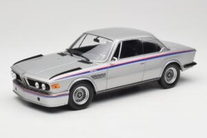 BMW 3.0 CSL E9 Polaris Silver Minichamps 1:18 155028135 Fém