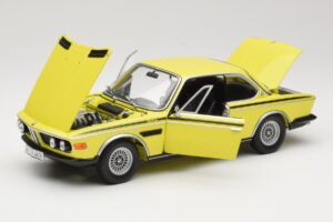 BMW 3.0 CSL E9 Sárga Minichamps 1:18 80430137980 Fém – 2. kép a 8-ből