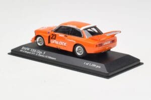 BMW 320i Group 5 #23 E. Cheever / G. Villeneuve 6 Hours of Mosport Class Winners 1977 Damaged Spoiler Minichamps 1:43 4007723 – 4. kép a 5-ből