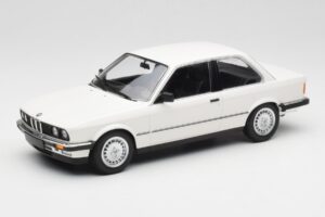 BMW 323i E21 Fehér Minichamps 1:18 155026005 Fém