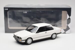 BMW 323i E21 Fehér Minichamps 1:18 155026005 Fém – 6. kép a 6-ből