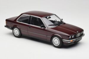 BMW 323i E30 Dark Red Metallic Minichamps 1:18 155026007 Fém – 4. kép a 6-ből