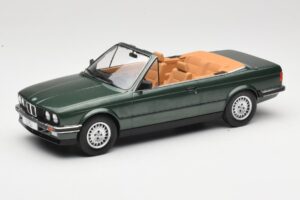 BMW 325i E30 Kabrió Zöld MCG 1:18 MCG18545 Fém