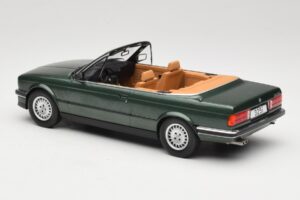 BMW 325i E30 Kabrió Zöld MCG 1:18 MCG18545 Fém – 5. kép a 6-ből