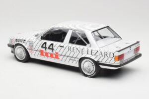 BMW 325i E30 #44 A. Vogt / K. Oestreich Class Winners EG Trophy ETCC Zolder 1986 Minichamps 1:18 155862644 Fém – 5. kép a 6-ből
