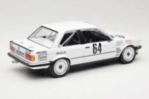 BMW 325i E30 #64 Auto Budde K. Oestreich / E. Rensing Winner 24 Hours Nürburgring 1986 Minichamps 1:18 155862664 Fém – 3. kép a 6-ből