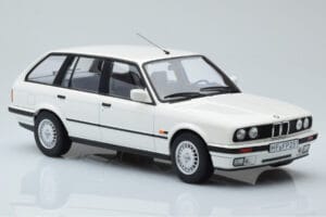 BMW 325i E30 Touring Fehér Limitált Kiadás Norev 1:18 183217 Fém – 4. kép a 6-ből